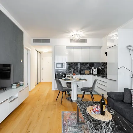 Daire Skypark Retreat With Balcony *