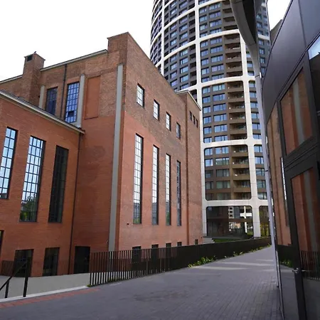 Skypark Retreat With Balcony