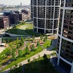 Skypark Retreat With Balcony