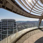 Skypark Retreat With Balcony Lejlighed Bratislava
